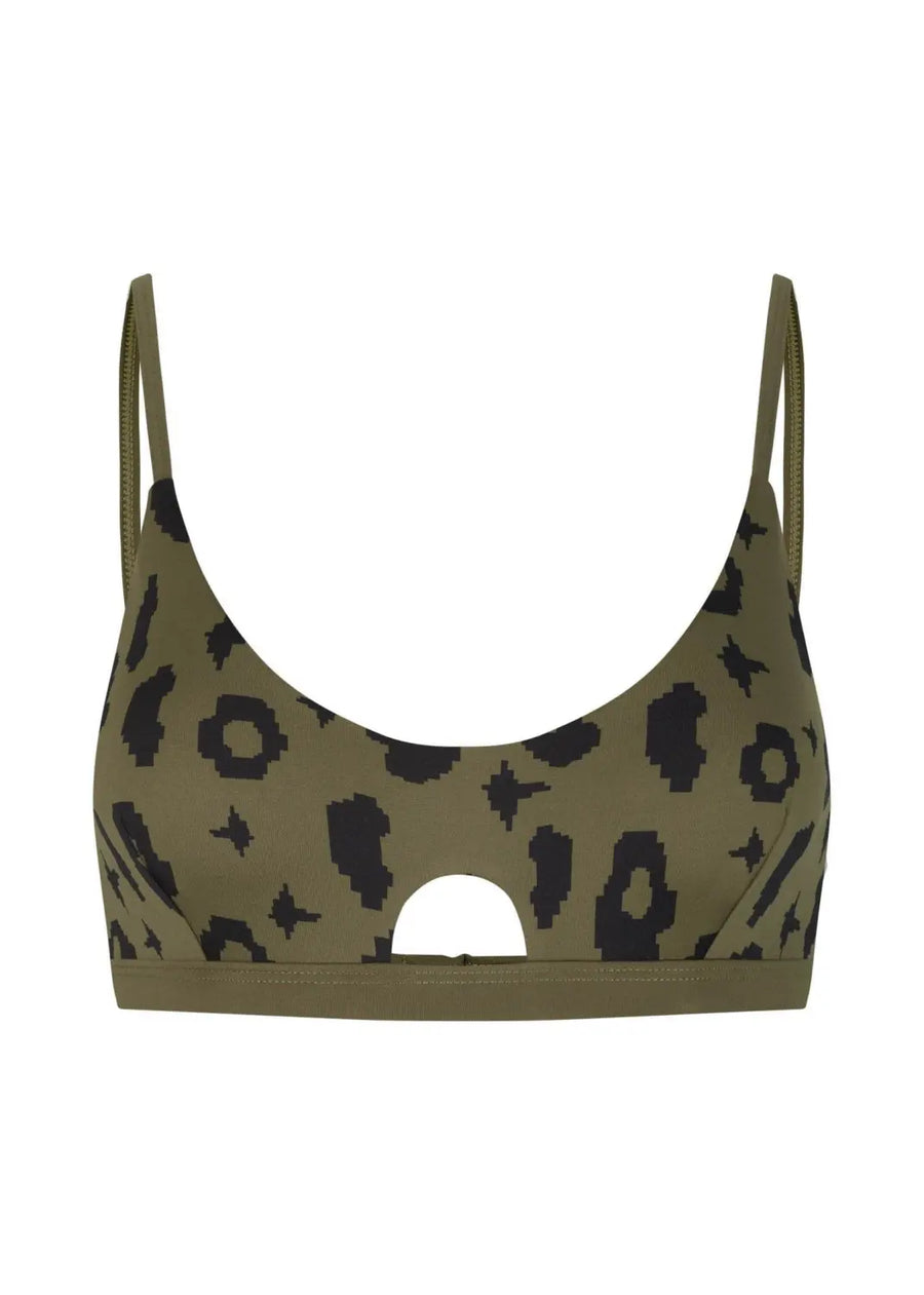 nachhaltige bikini top Diani green leopard moss, sustainable swimwear, reversible swimwear