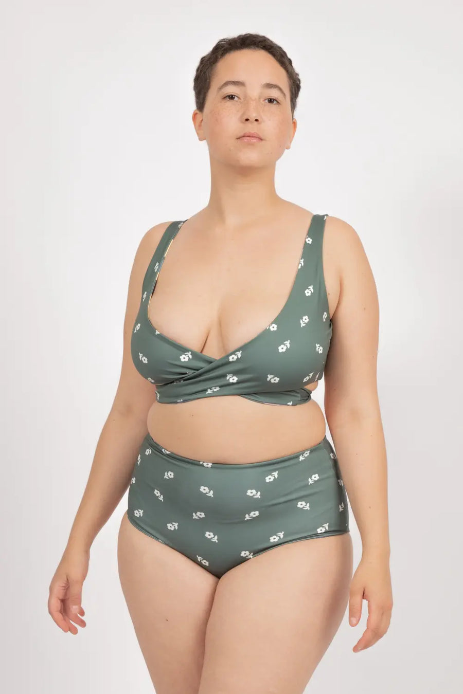 Noja Bottom in Green Wildflower / Daisy - bikini bottom