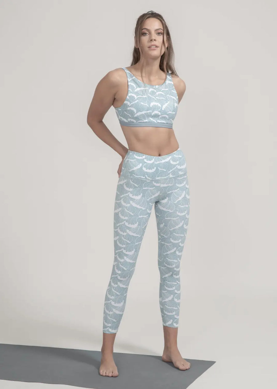 Sports bra Meco in Ocean Waves Print - boochen eco-conscious surfwear