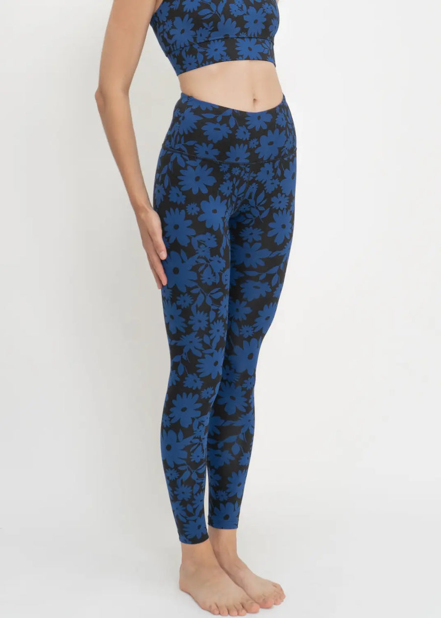 Surf & Yoga Leggings in Dark Moonflower - Leggings